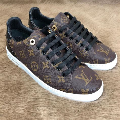 louis vuitton designer sneakers women.